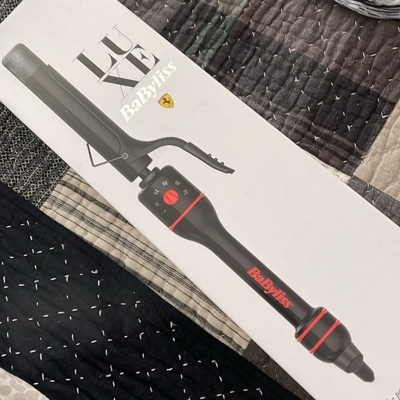 Babyliss Luxe 1in Professional Curling Iron Black With Red Trim